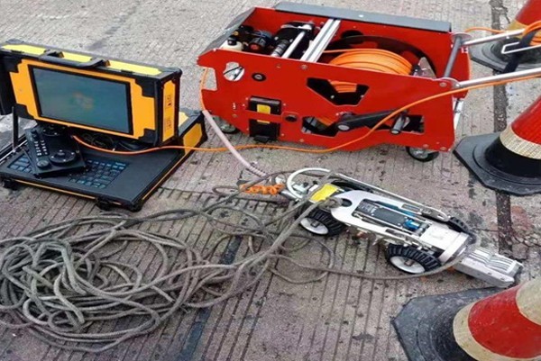 天镇CCTV管道检测机器人